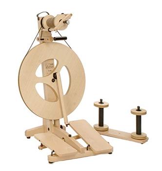 Louet S-95 BEECH Victoria Folding Portable Spinning Wheel